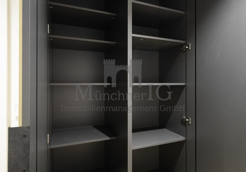 Einbauschrank